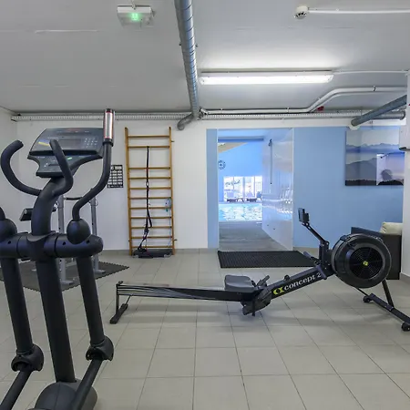 Le Chatard Отель Sarcey