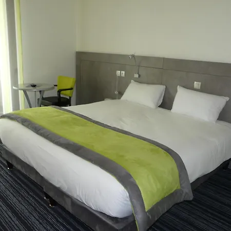 Le Chatard Hotel