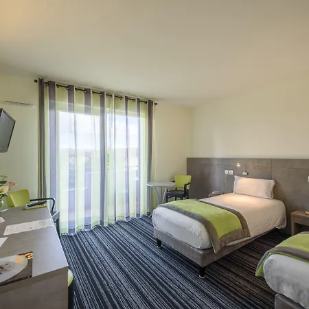 Le Chatard Hotel
