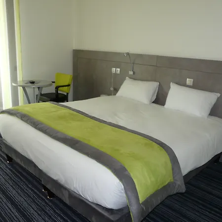 Le Chatard 3* Sarcey