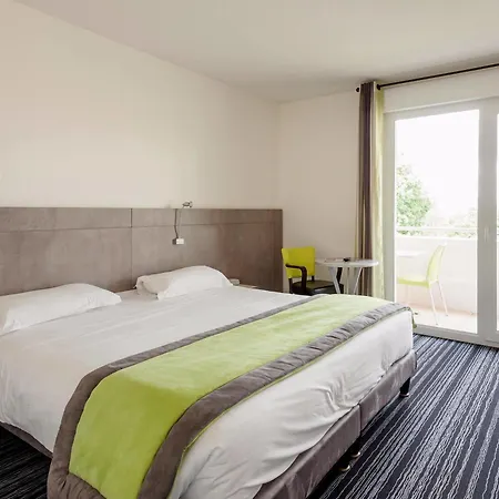 Le Chatard Hotel 3*