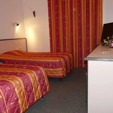 Le Chatard Hotel
